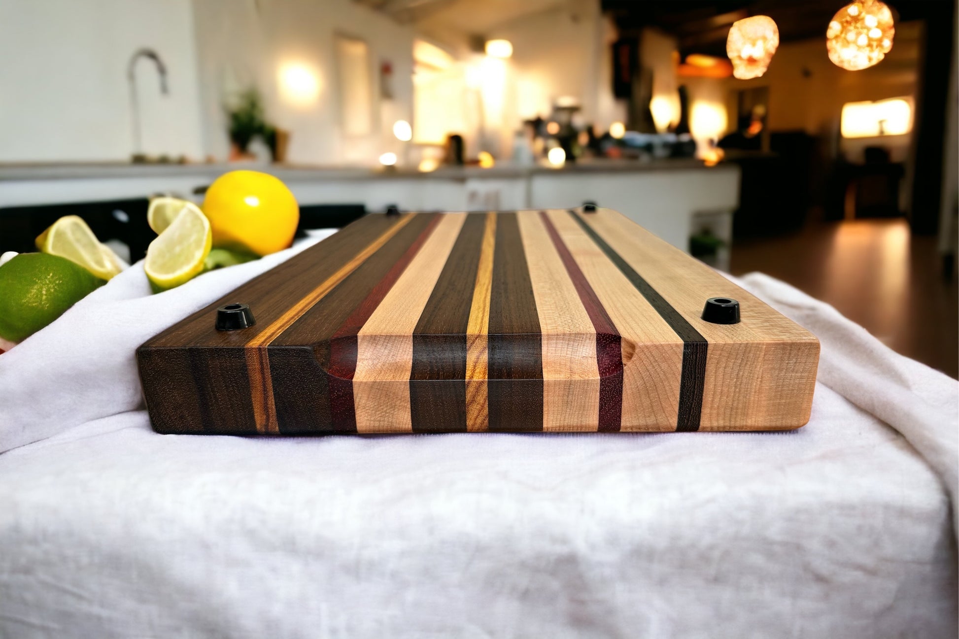 Whiskey Exotic Wood Cutting Board, Detail side